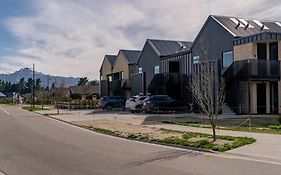 Alps Vista Retreat - Wanaka
